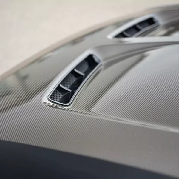 carbon wrapped range rover svr bonnet grills