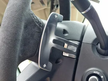 alcantara-paddle-shift