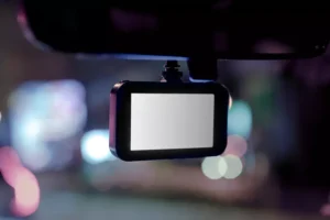 Front facing dash camera with screen