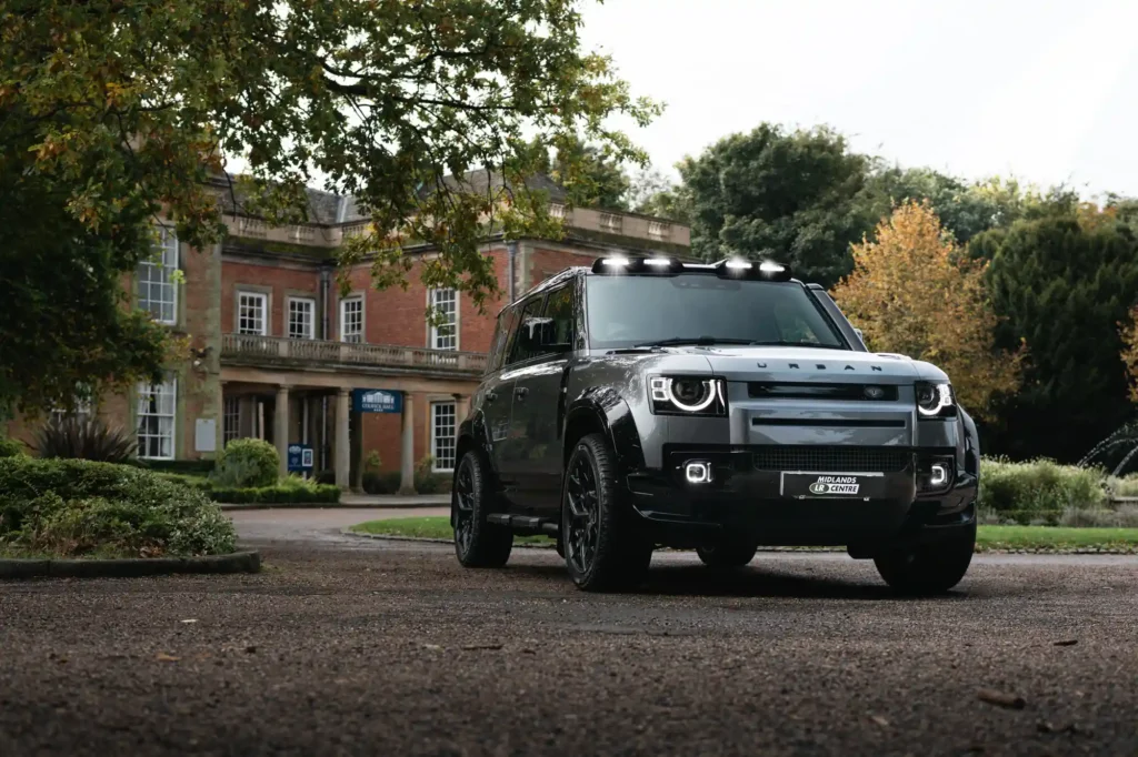 defender outside country park hotel